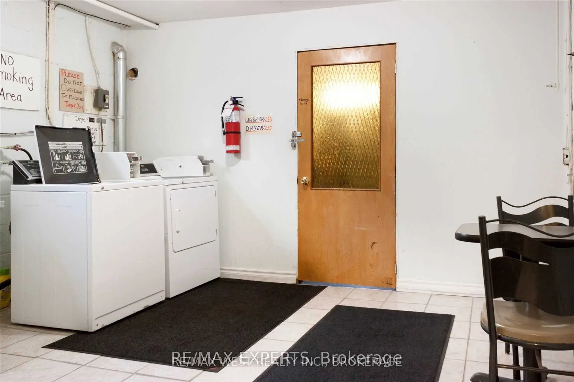 3261A Lake Shore Boulevard #301