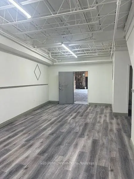 86 Guided Court #107