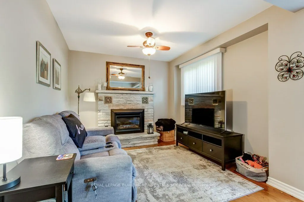 1485 Newlands Crescent