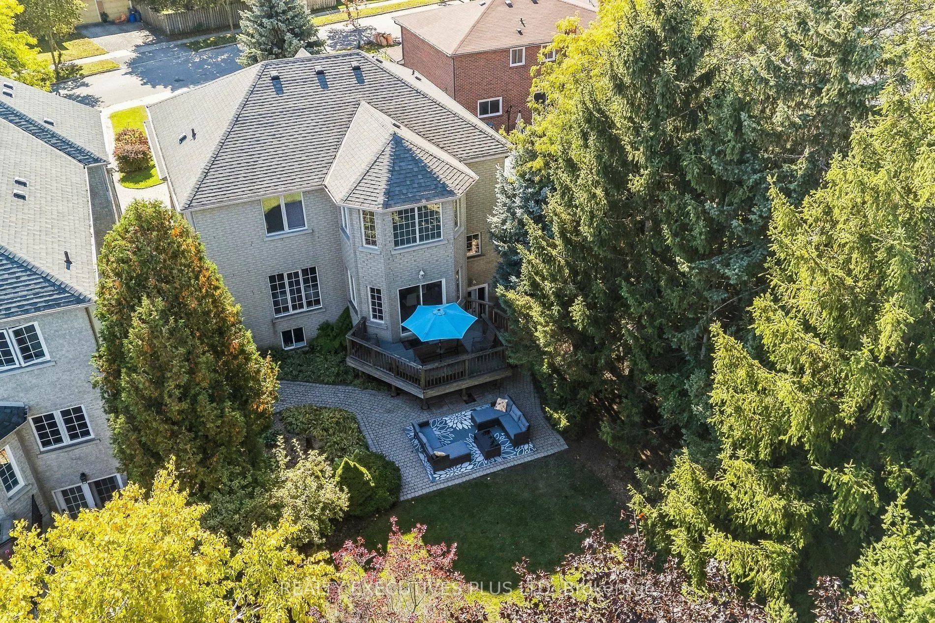 2547 Morrison Avenue