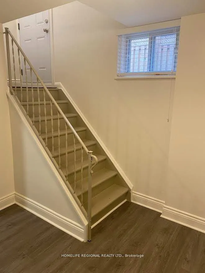 46 Tewsley Place #Lower Level