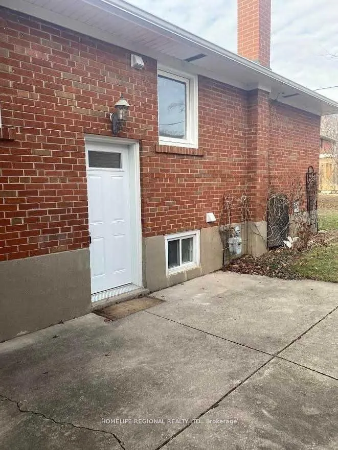 46 Tewsley Place #Lower Level