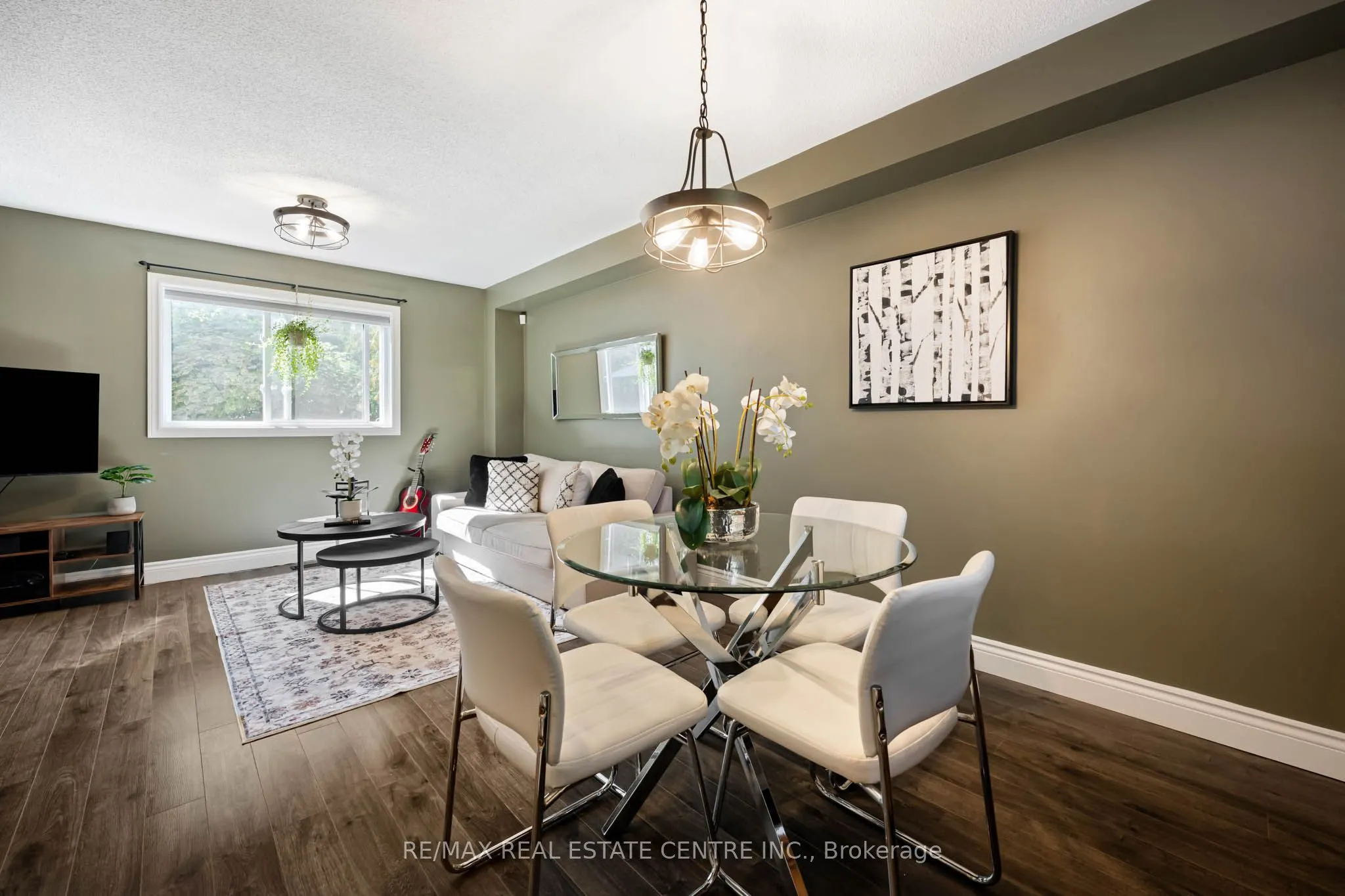 128 Elaine Drive