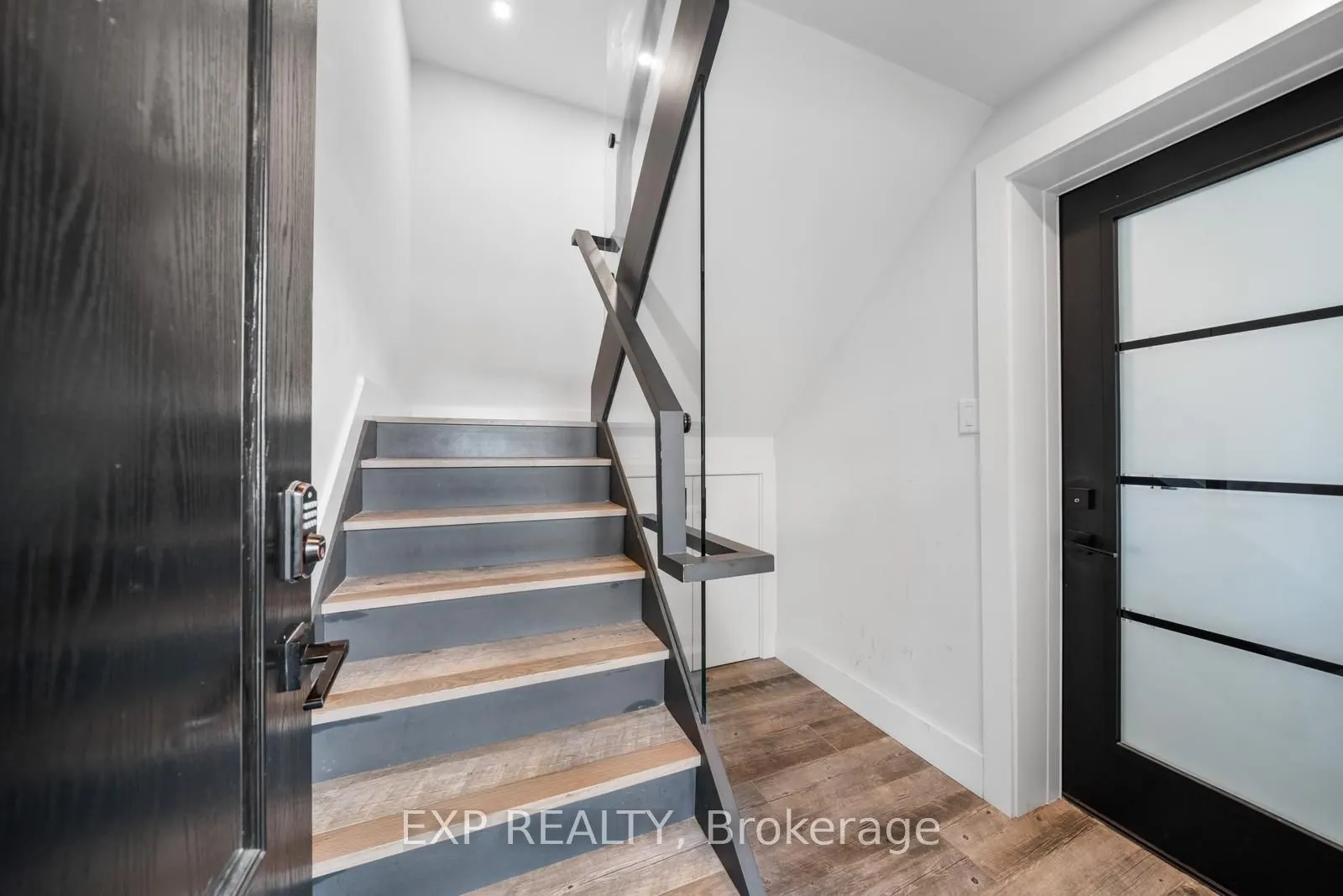 5 Brendwin Road #Lower