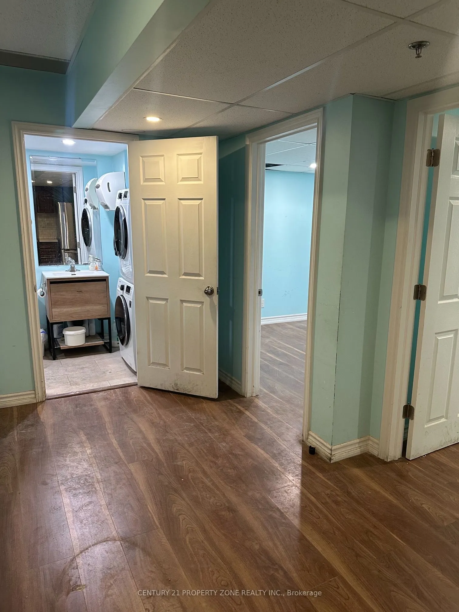173 ADVANCE Boulevard #43