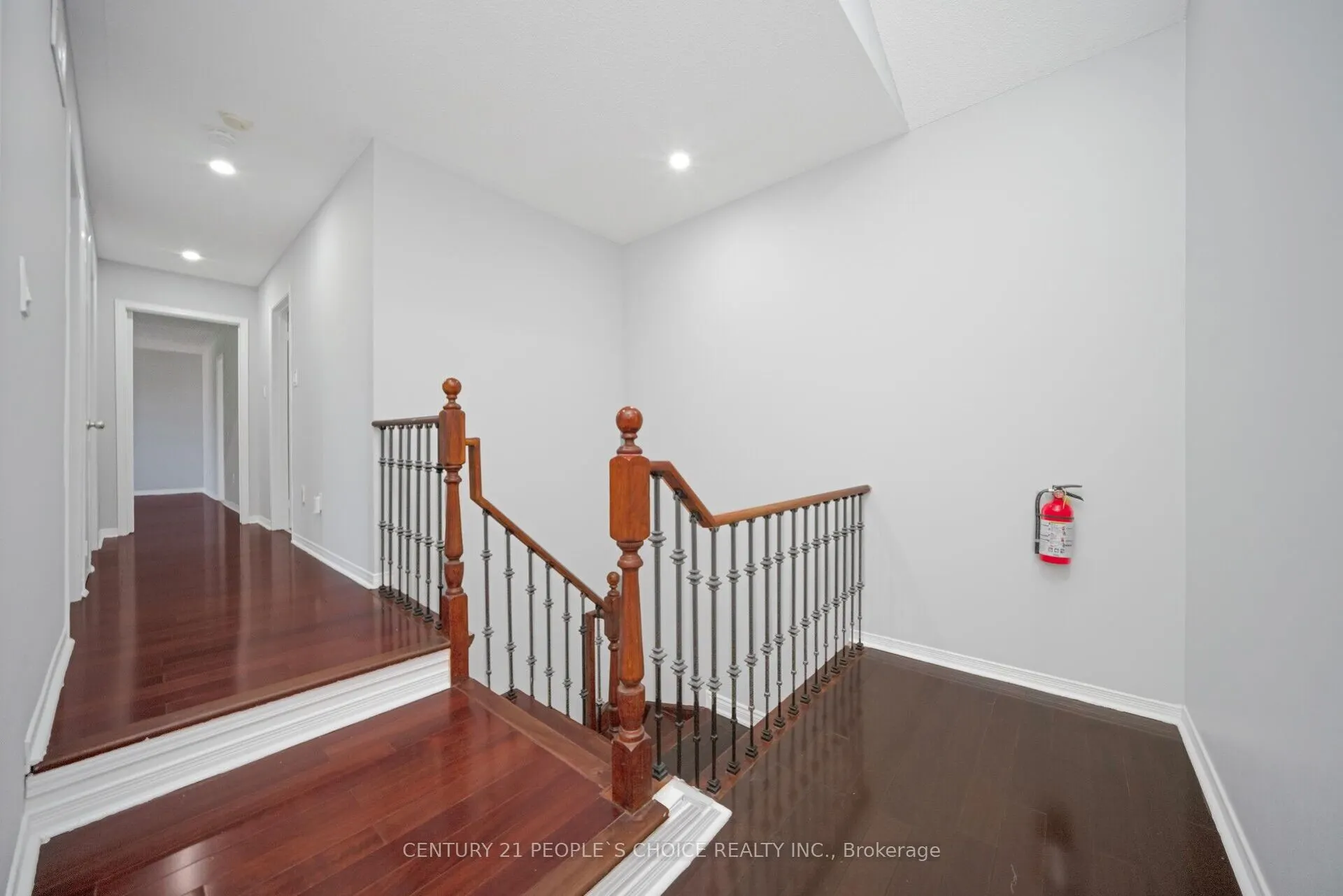 2 Checkerberry Crescent