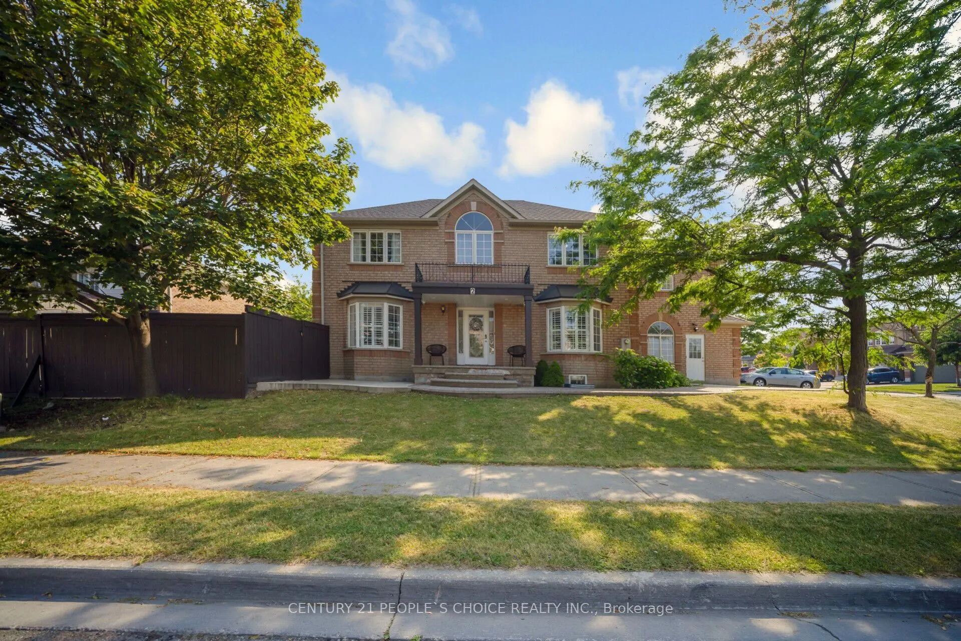 2 Checkerberry Crescent
