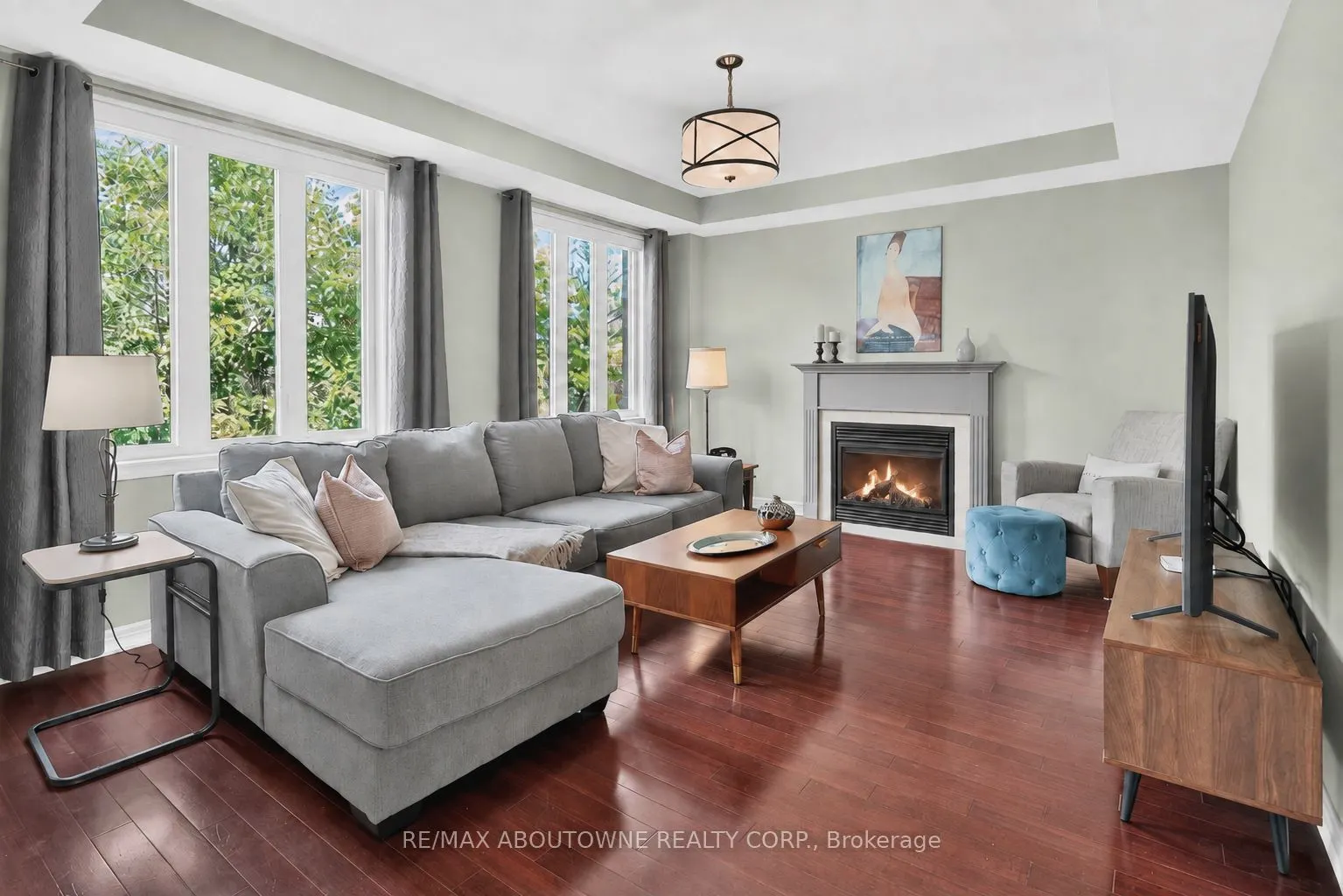 2269 Whitworth Drive