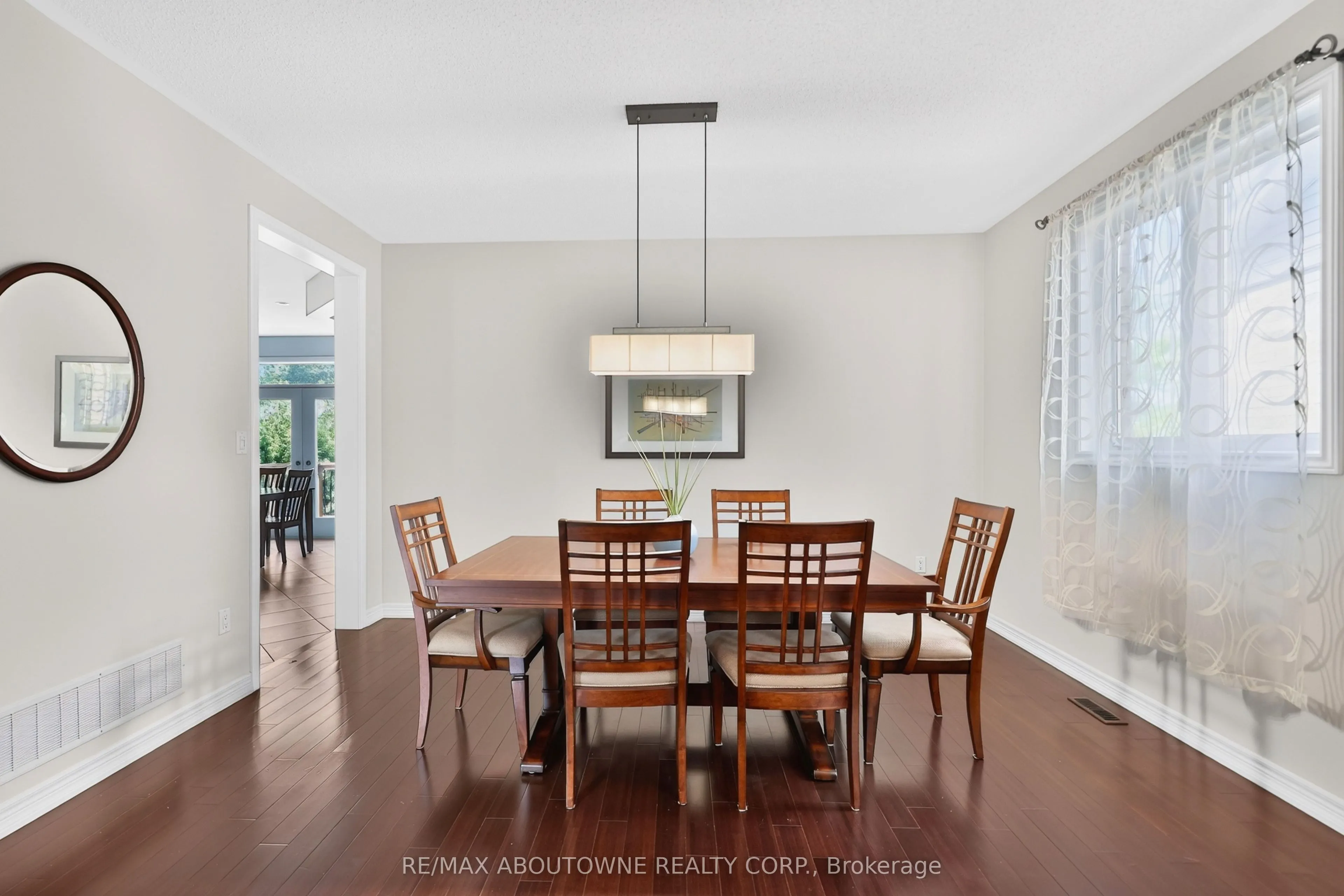 2269 Whitworth Drive