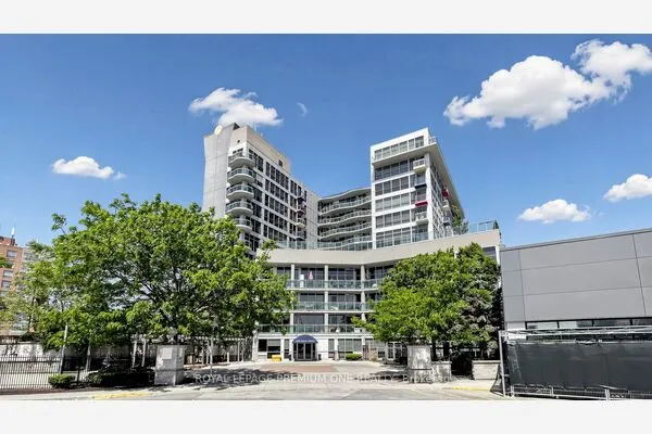 1600 Keele Street #824