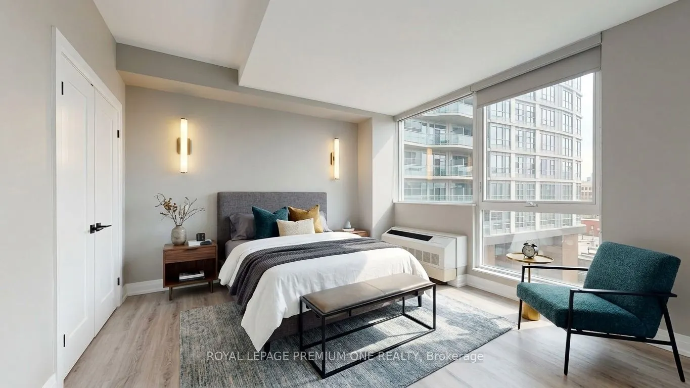 1600 Keele Street #824