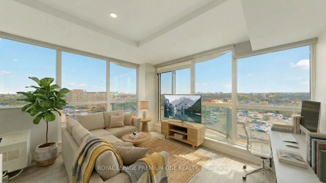 1600 Keele Street #824