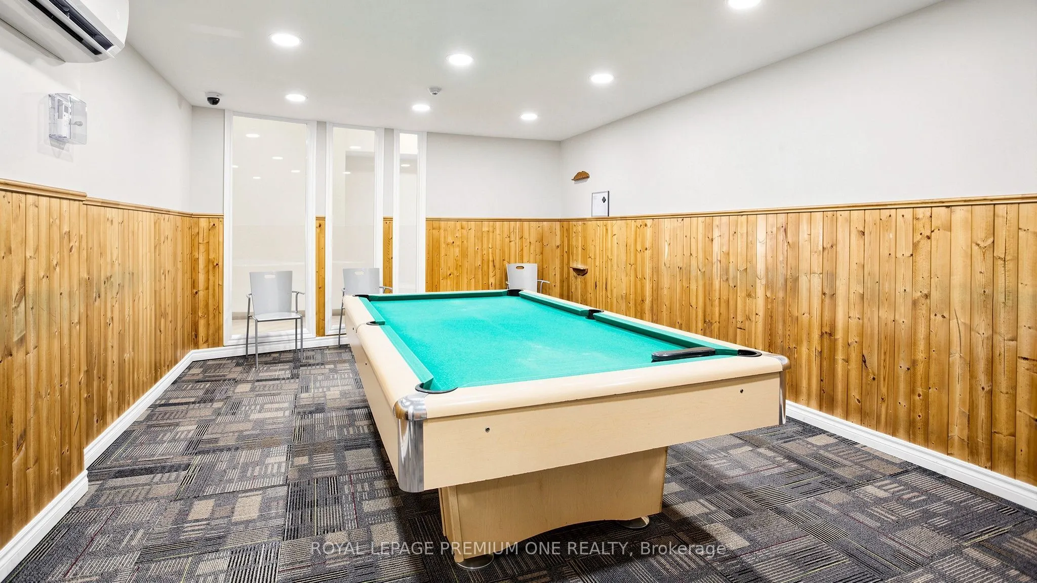 1600 Keele Street #824