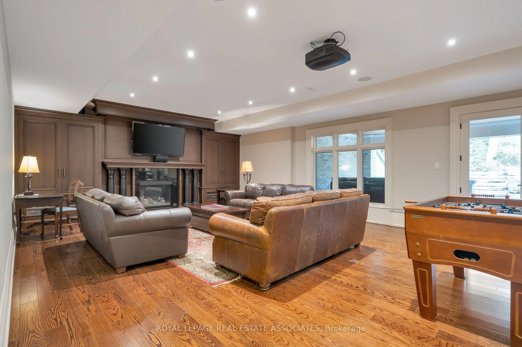1469 Crescent Road