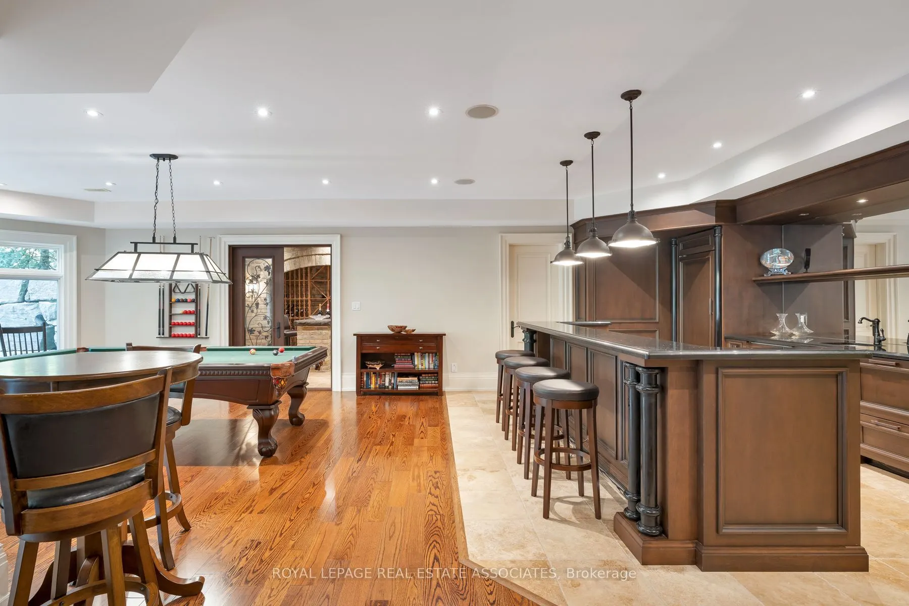 1469 Crescent Road