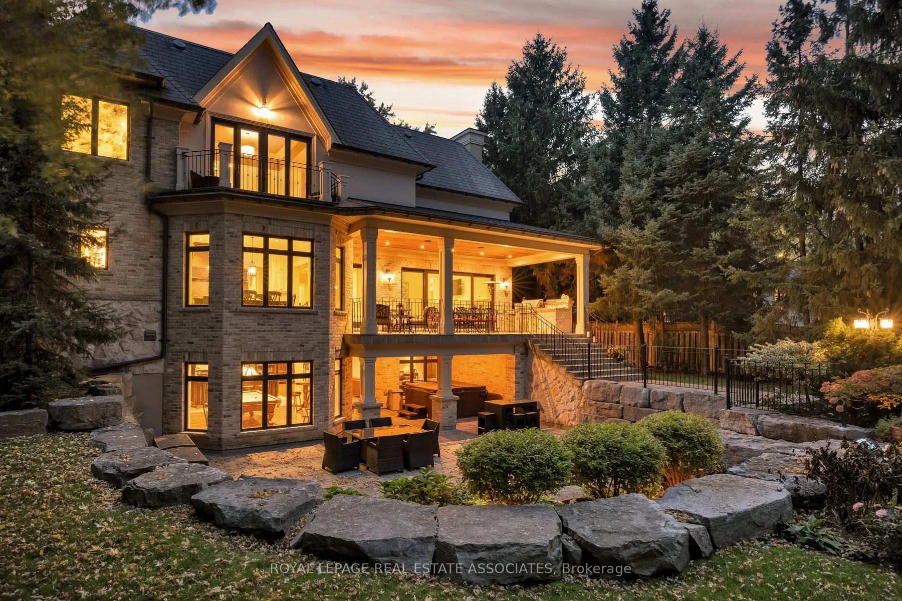 1469 Crescent Road