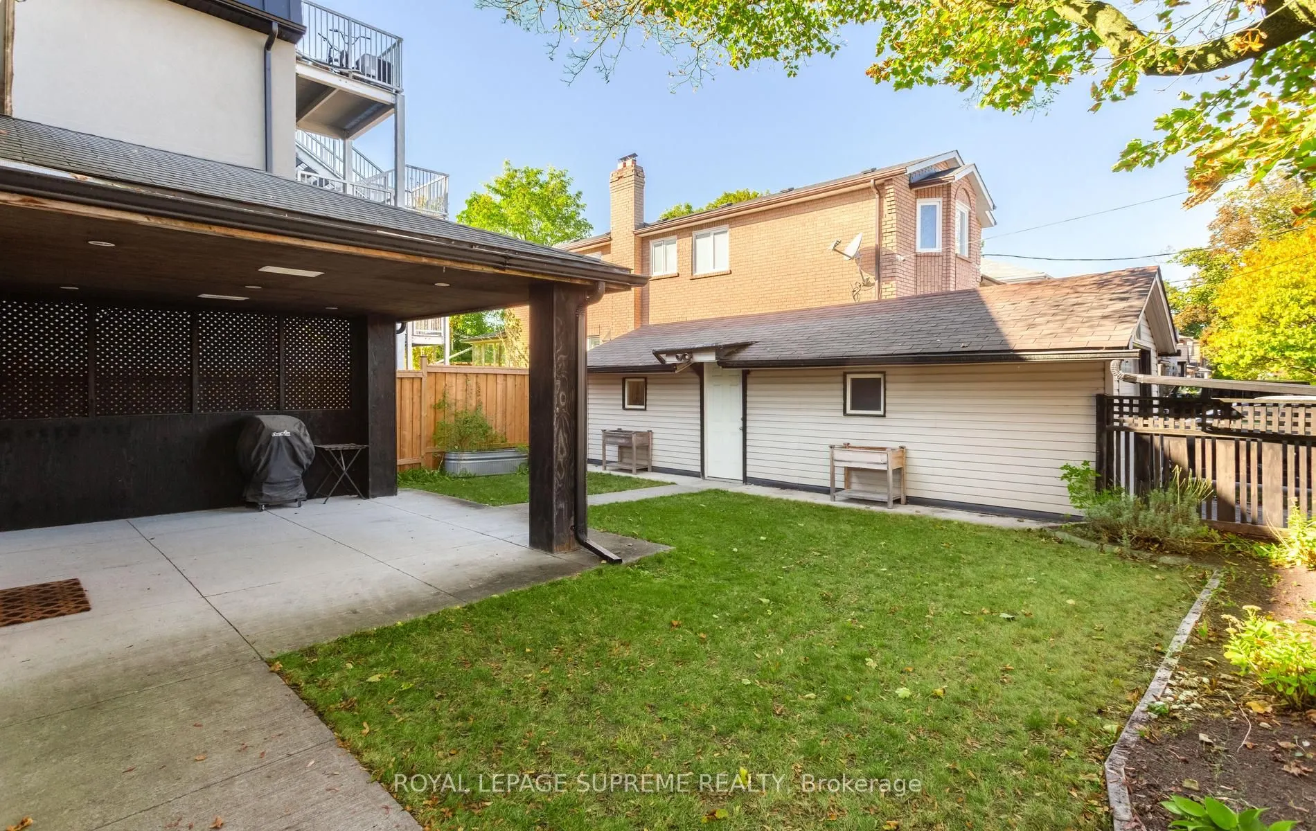 54 East Drive