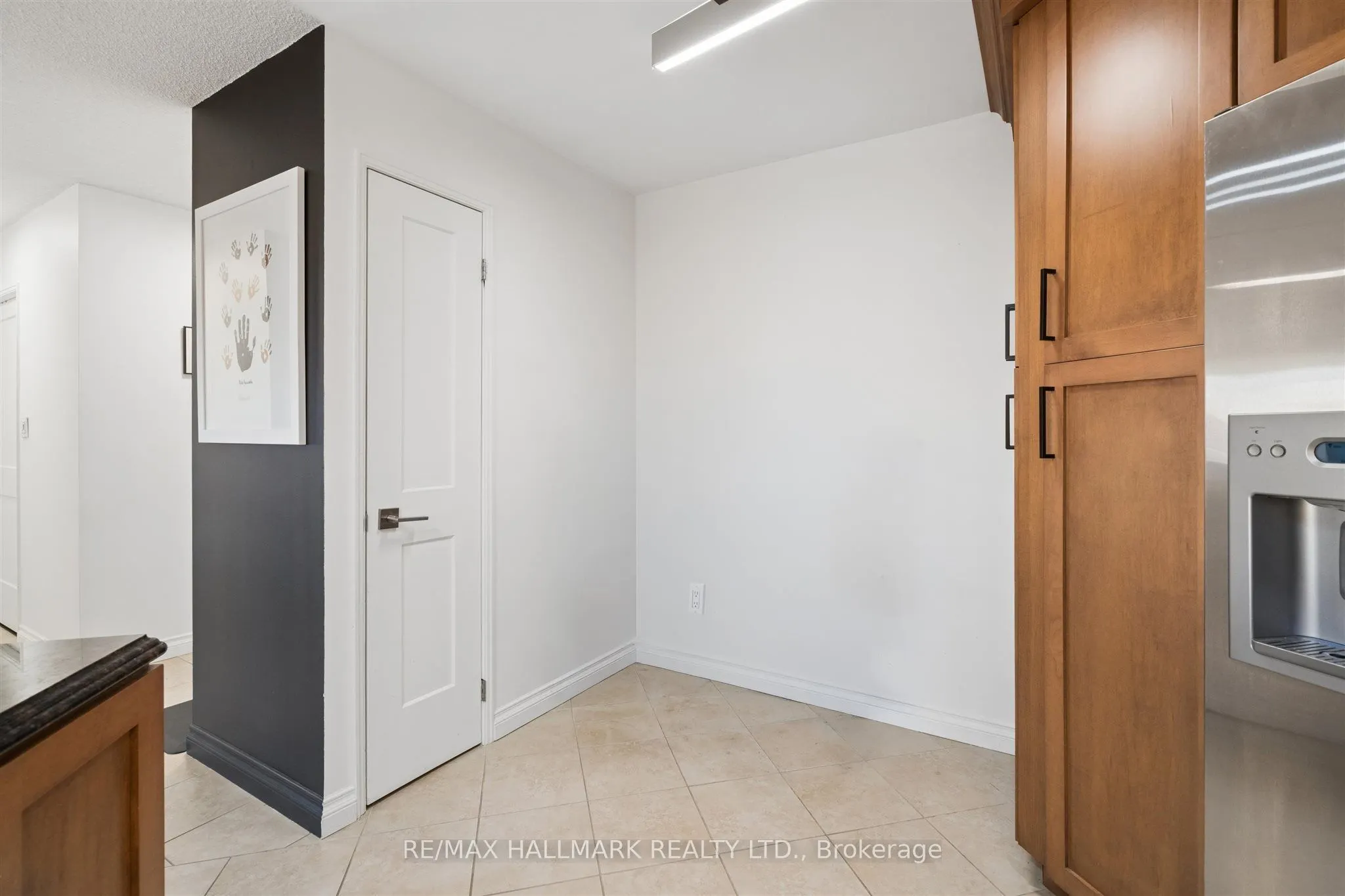 2267 Lakeshore Boulevard W #707