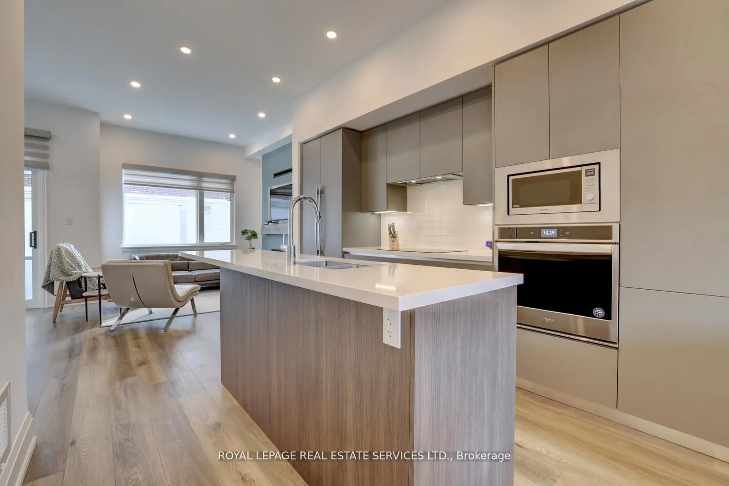 137 High Street W #12