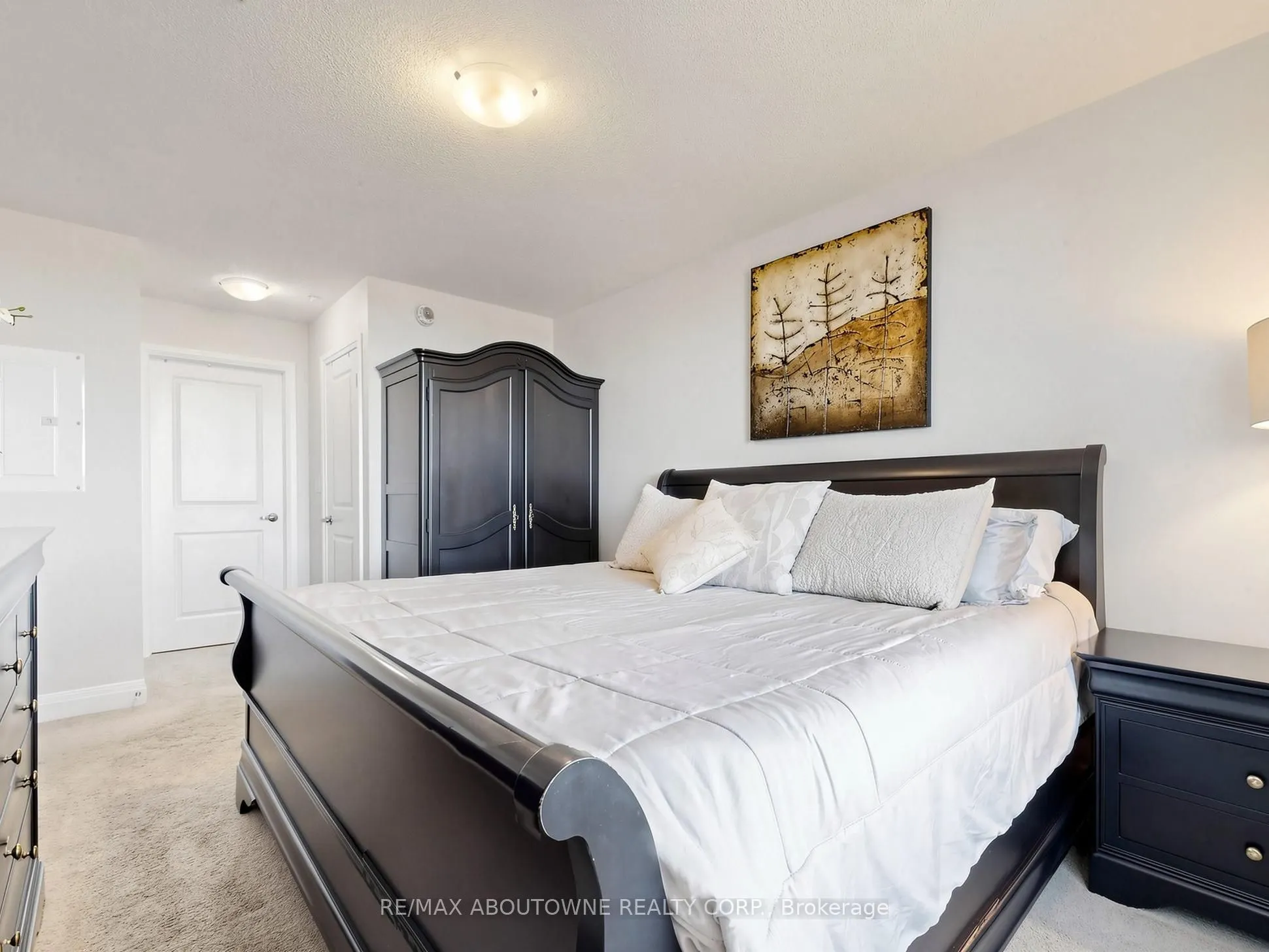 630 Sauve Street #418