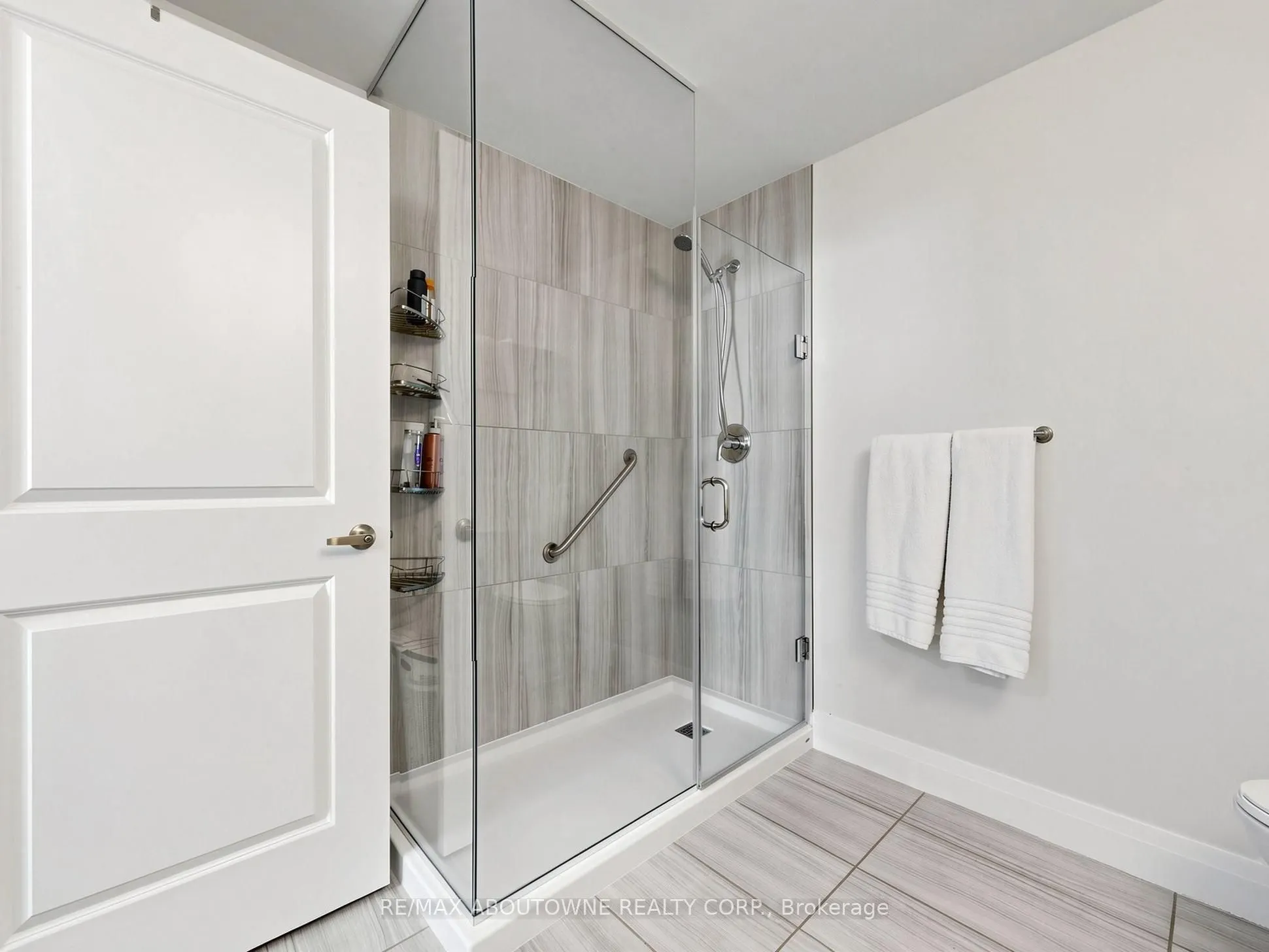 630 Sauve Street #418