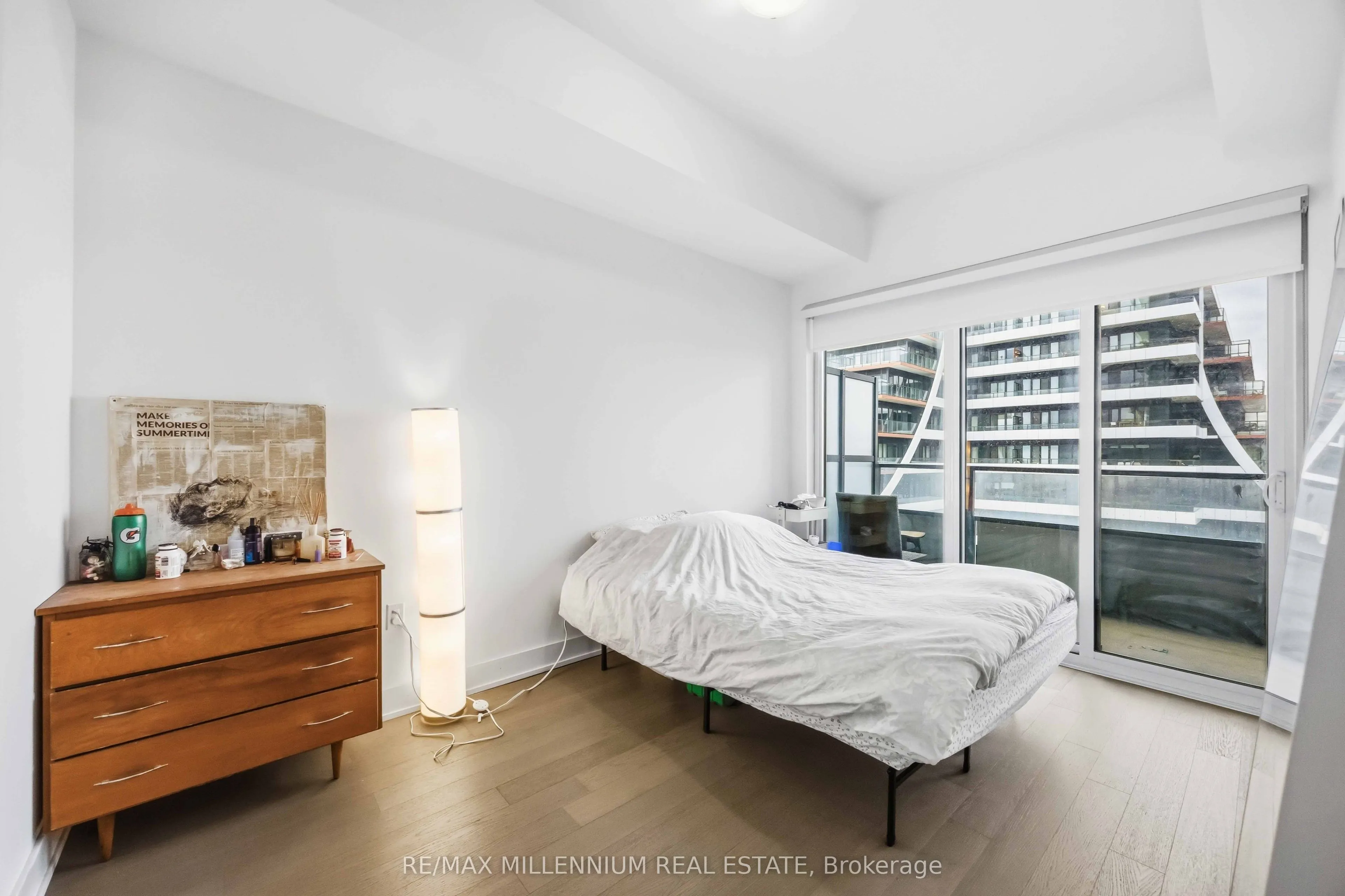 20 Shore Breeze Drive #803