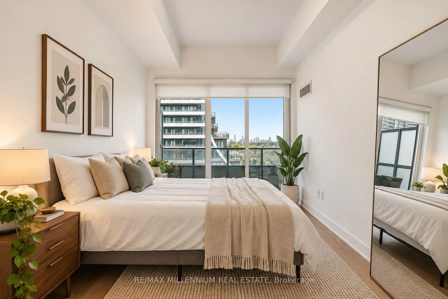 20 Shore Breeze Drive #803