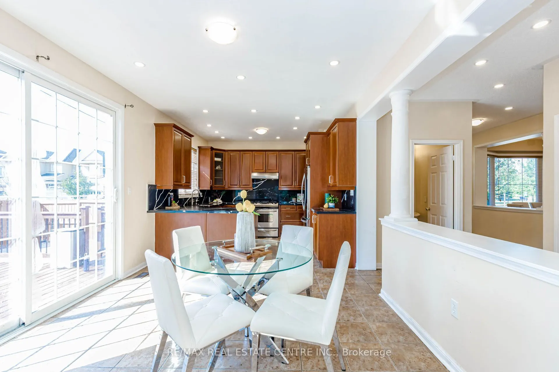 14 Alboreto Way