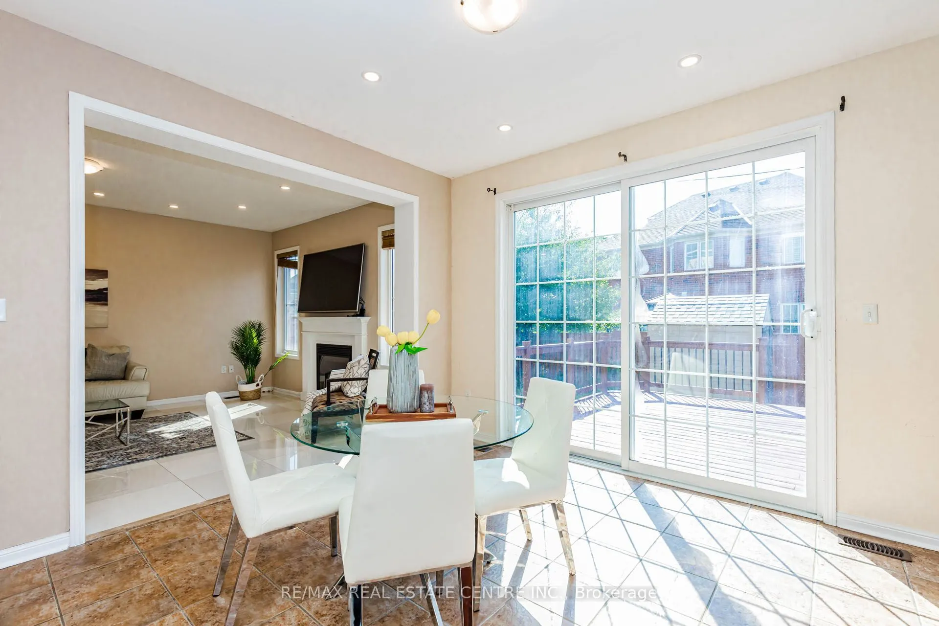 14 Alboreto Way