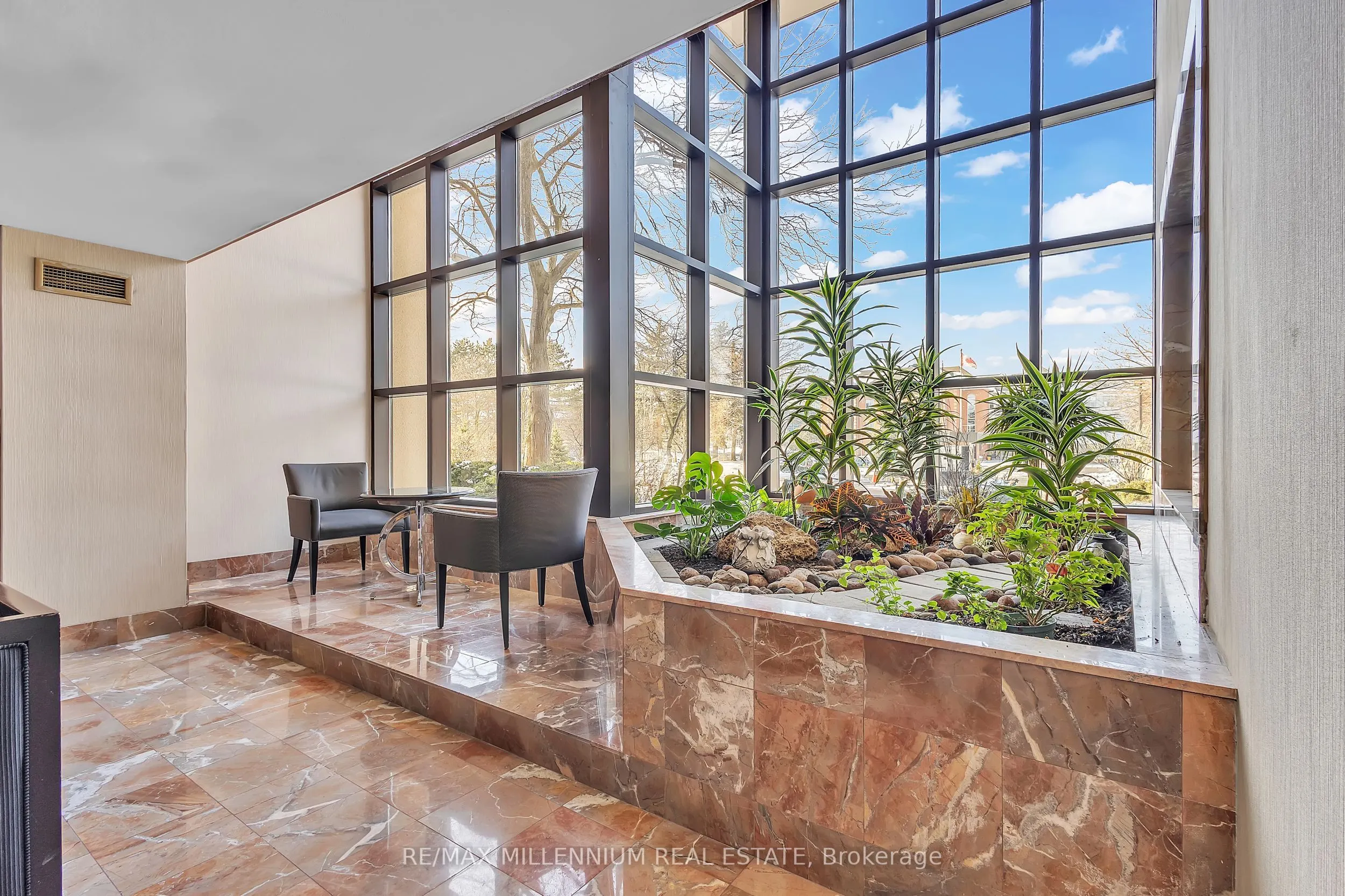 100 County Court Boulevard #1107