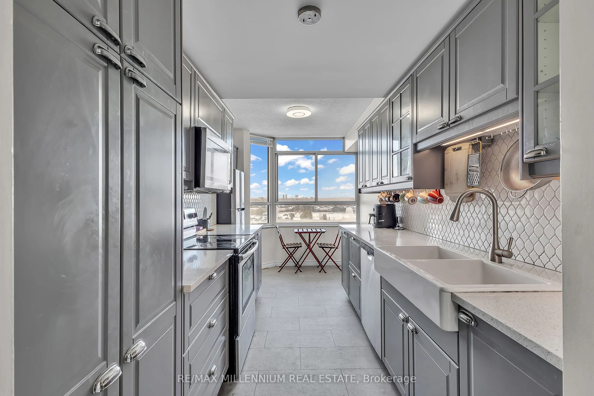 100 County Court Boulevard #1107