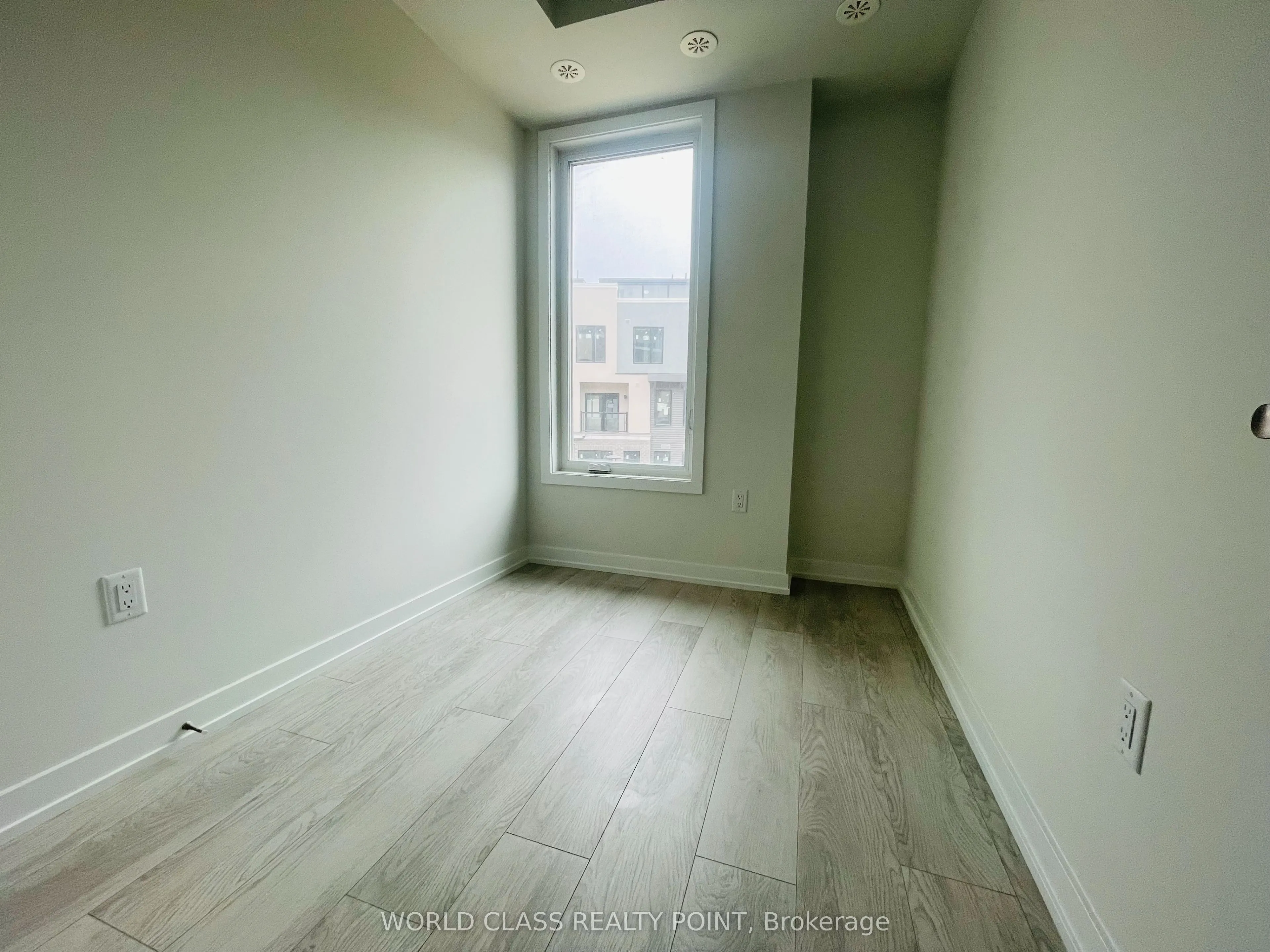 3546 Colonial Drive #25