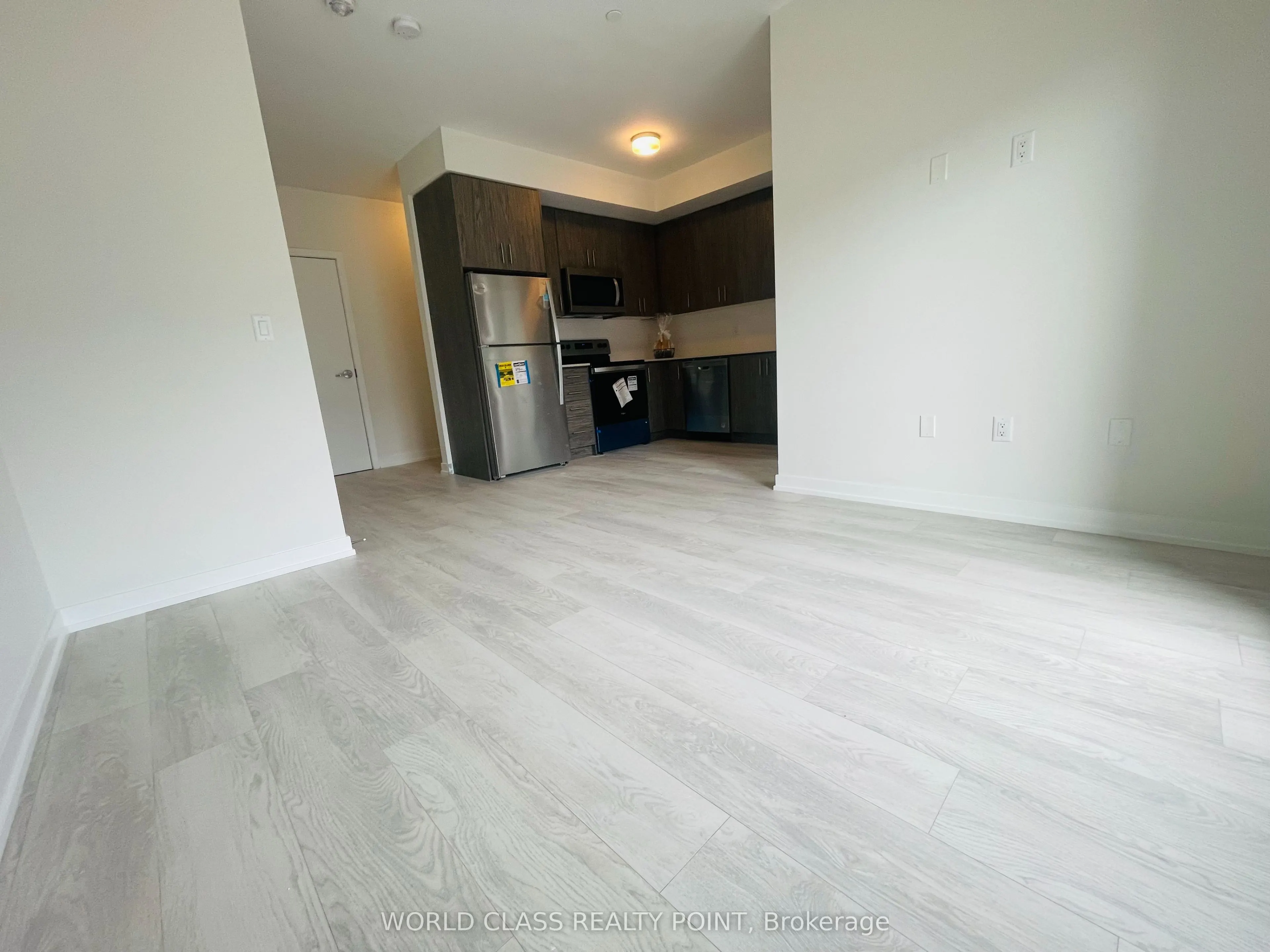 3546 Colonial Drive #25