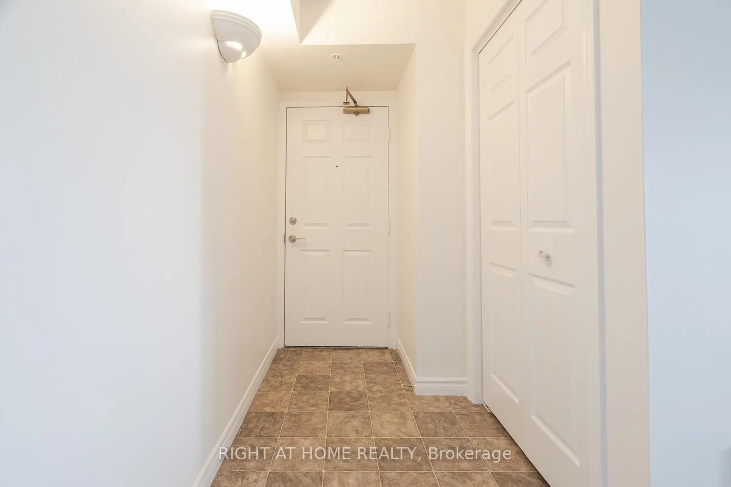 1471 Maple Avenue #302
