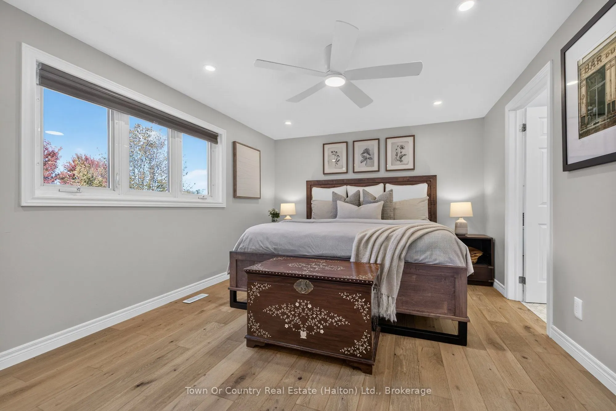 581 Lord Simcoe Court