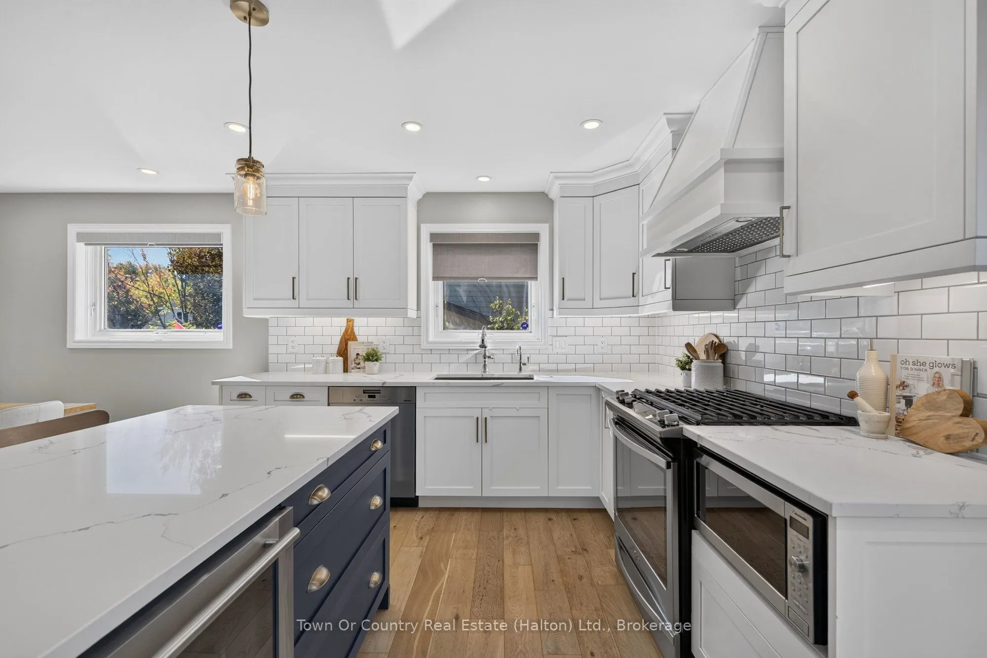 581 Lord Simcoe Court