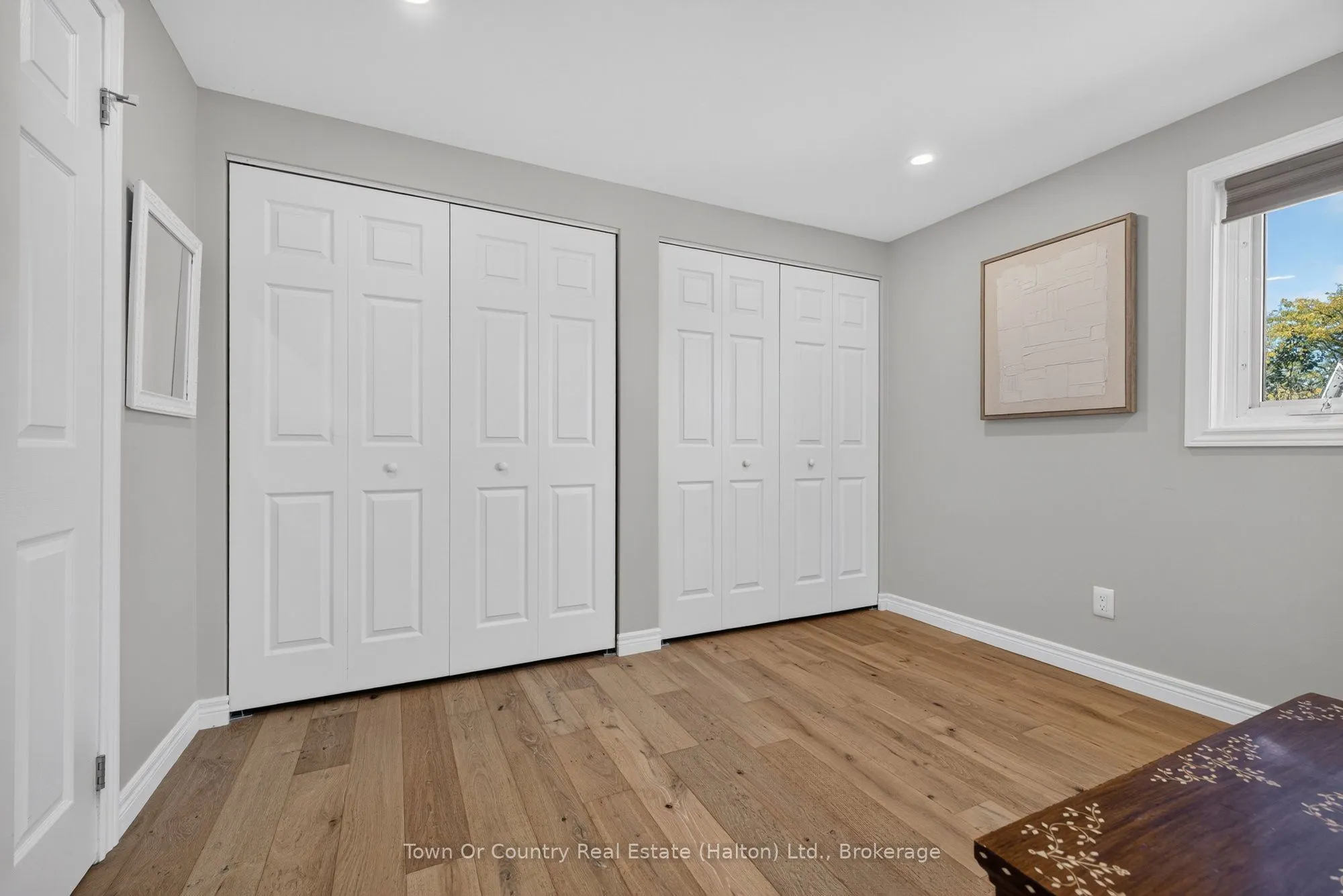 581 Lord Simcoe Court
