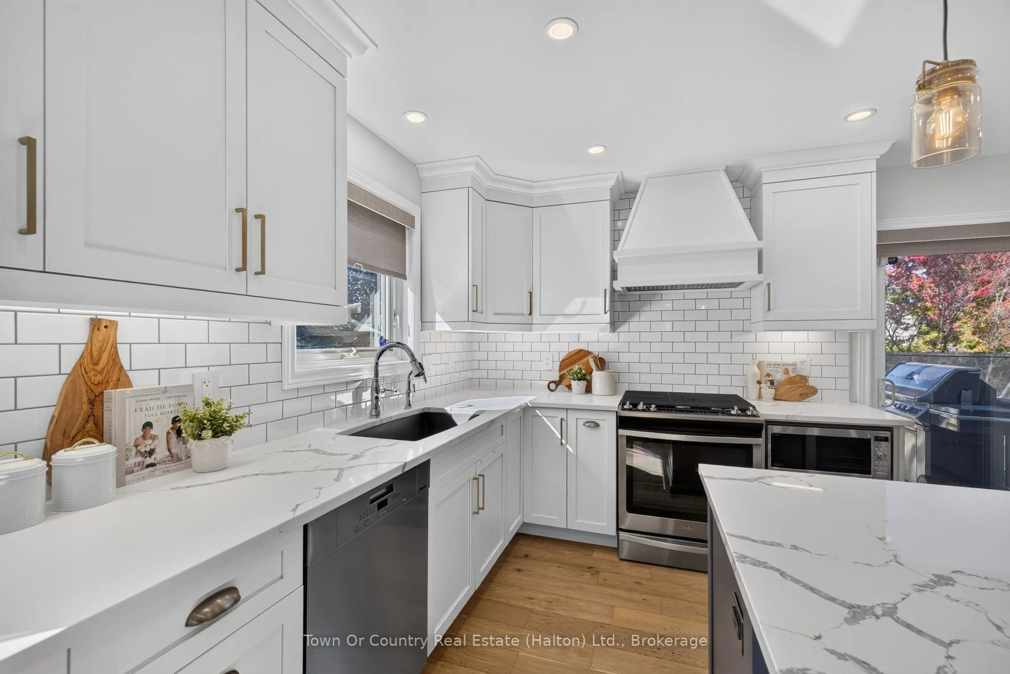 581 Lord Simcoe Court