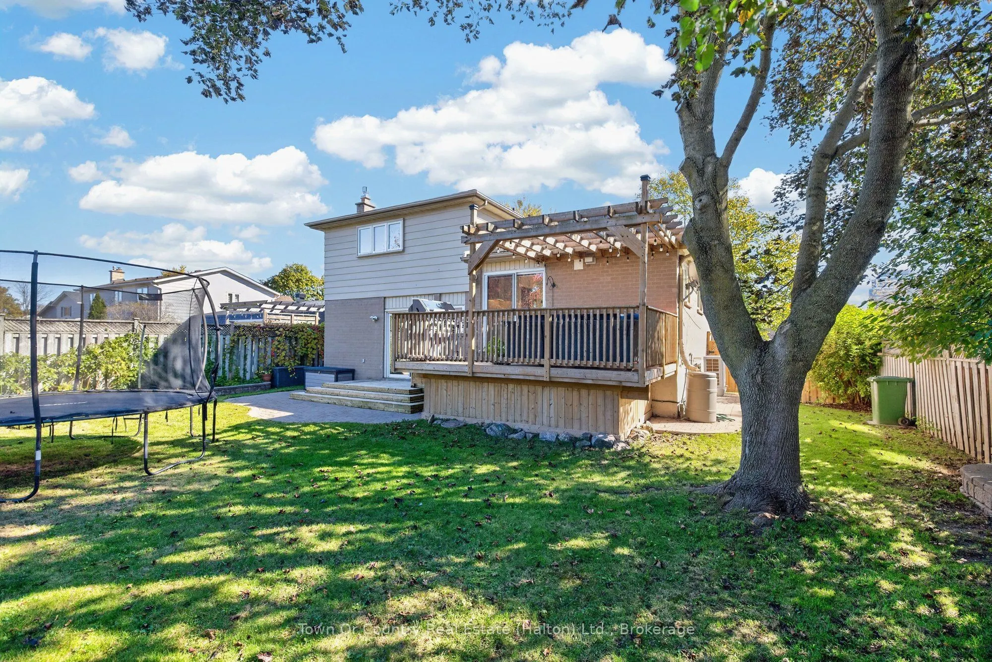 581 Lord Simcoe Court