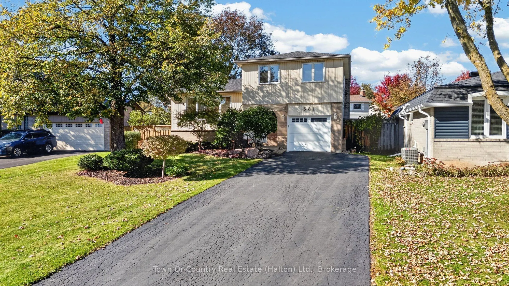 581 Lord Simcoe Court