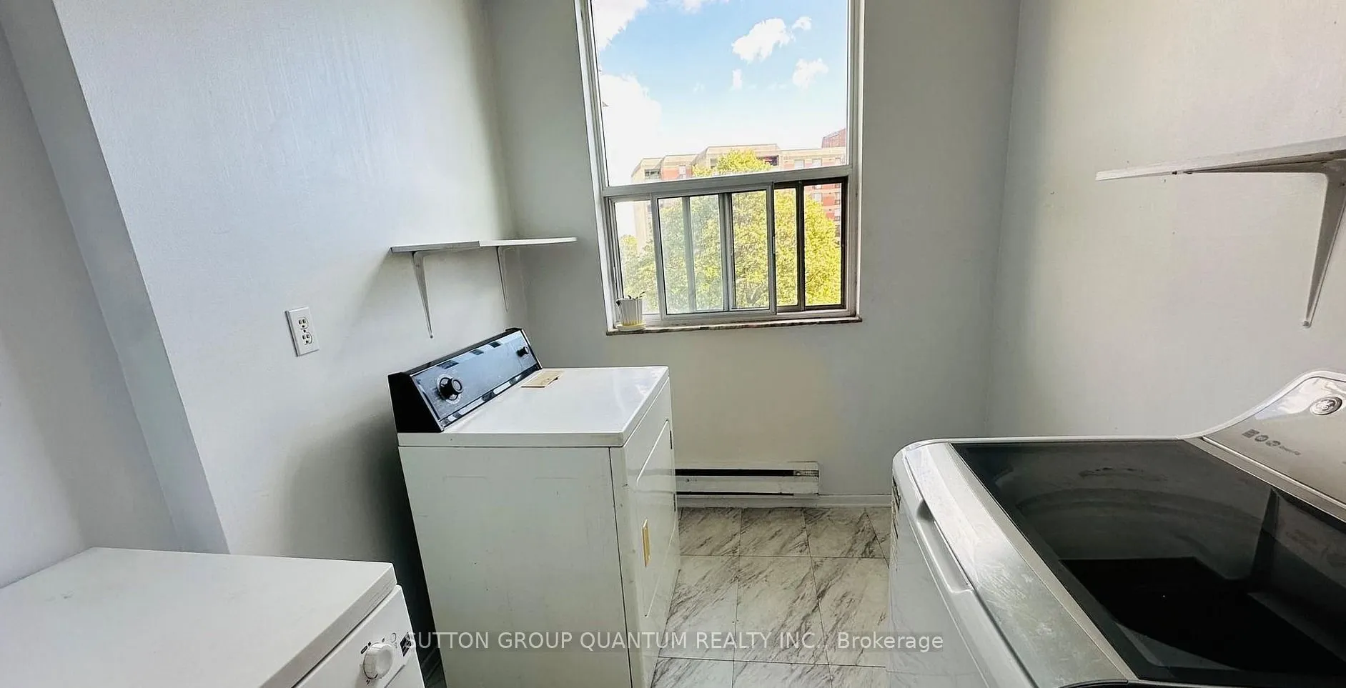 966 Inverhouse Drive #712
