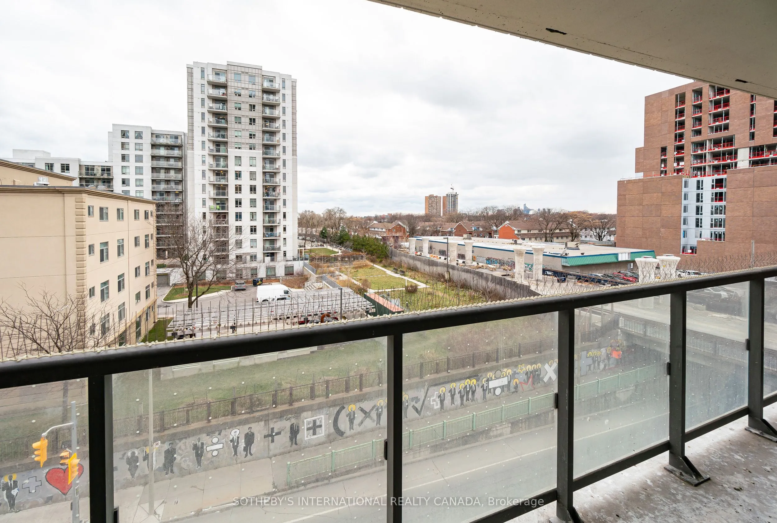1420 Dupont Street #506