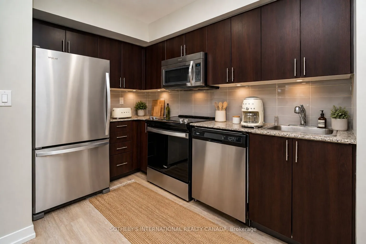 1420 Dupont Street #506