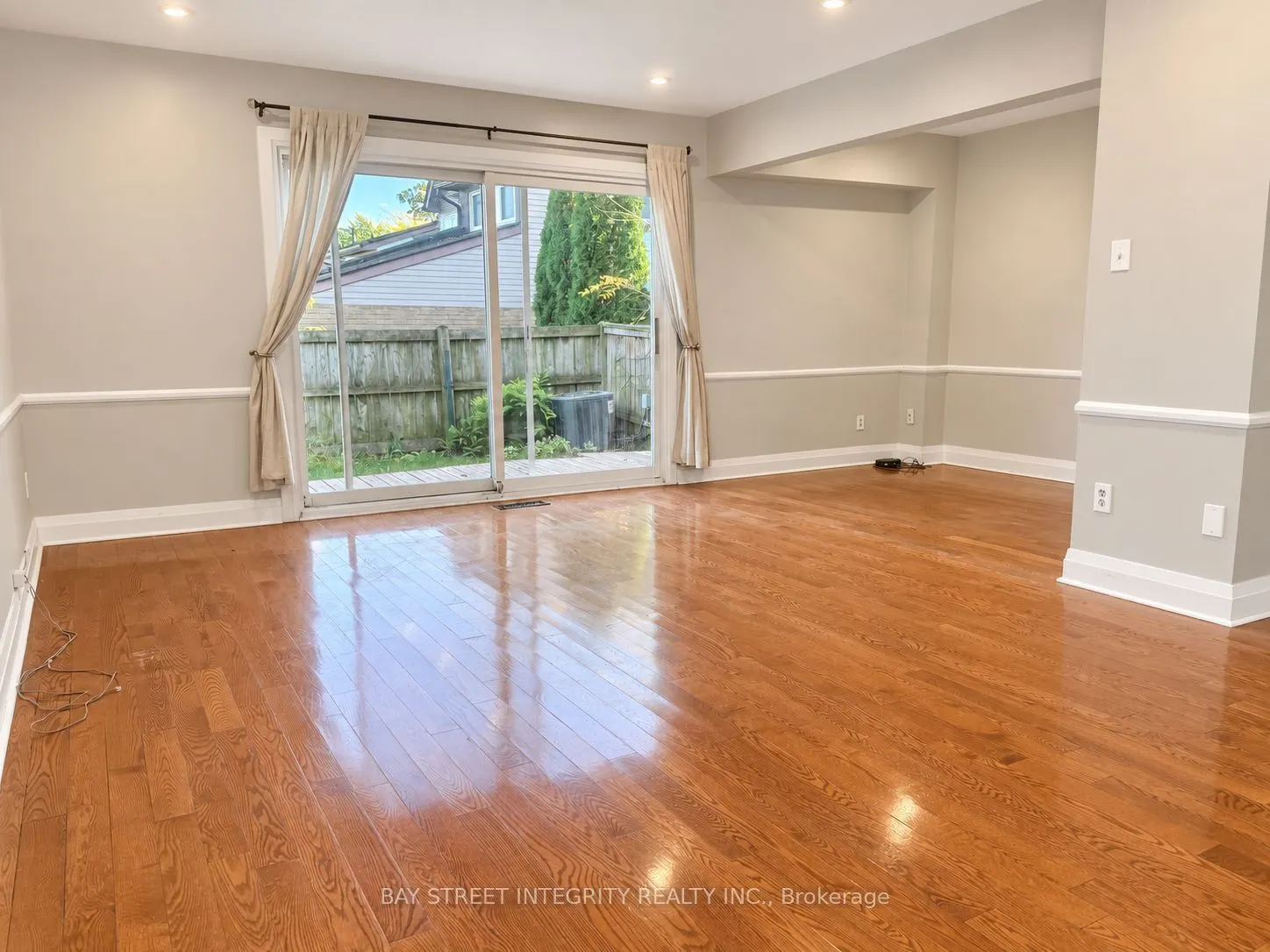 1580 Lancaster Drive #29