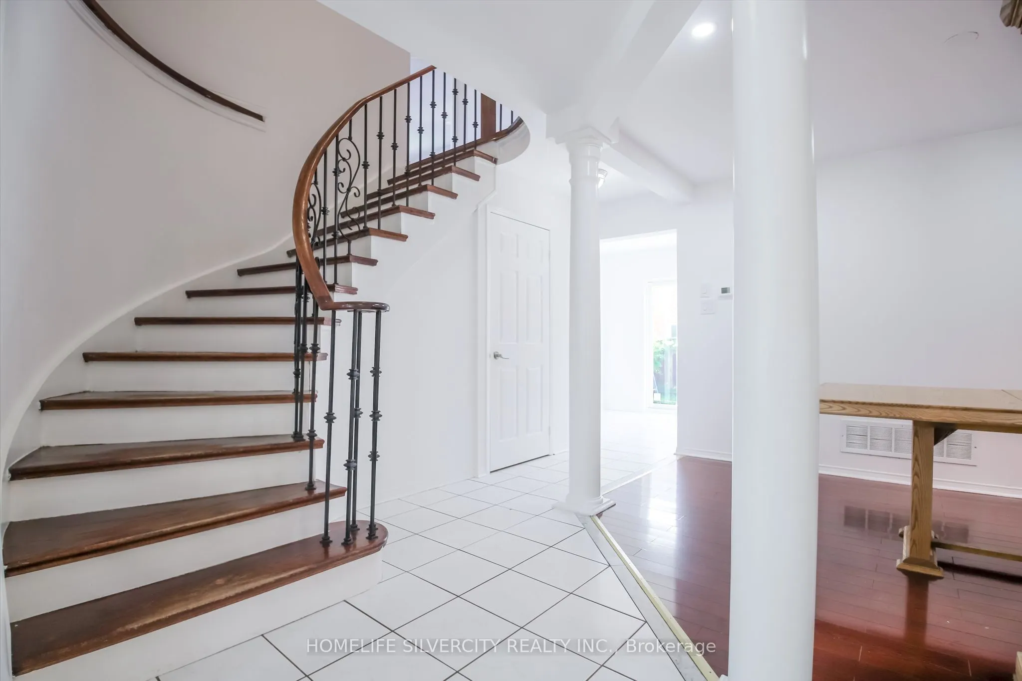 22 Meadow Glade Road