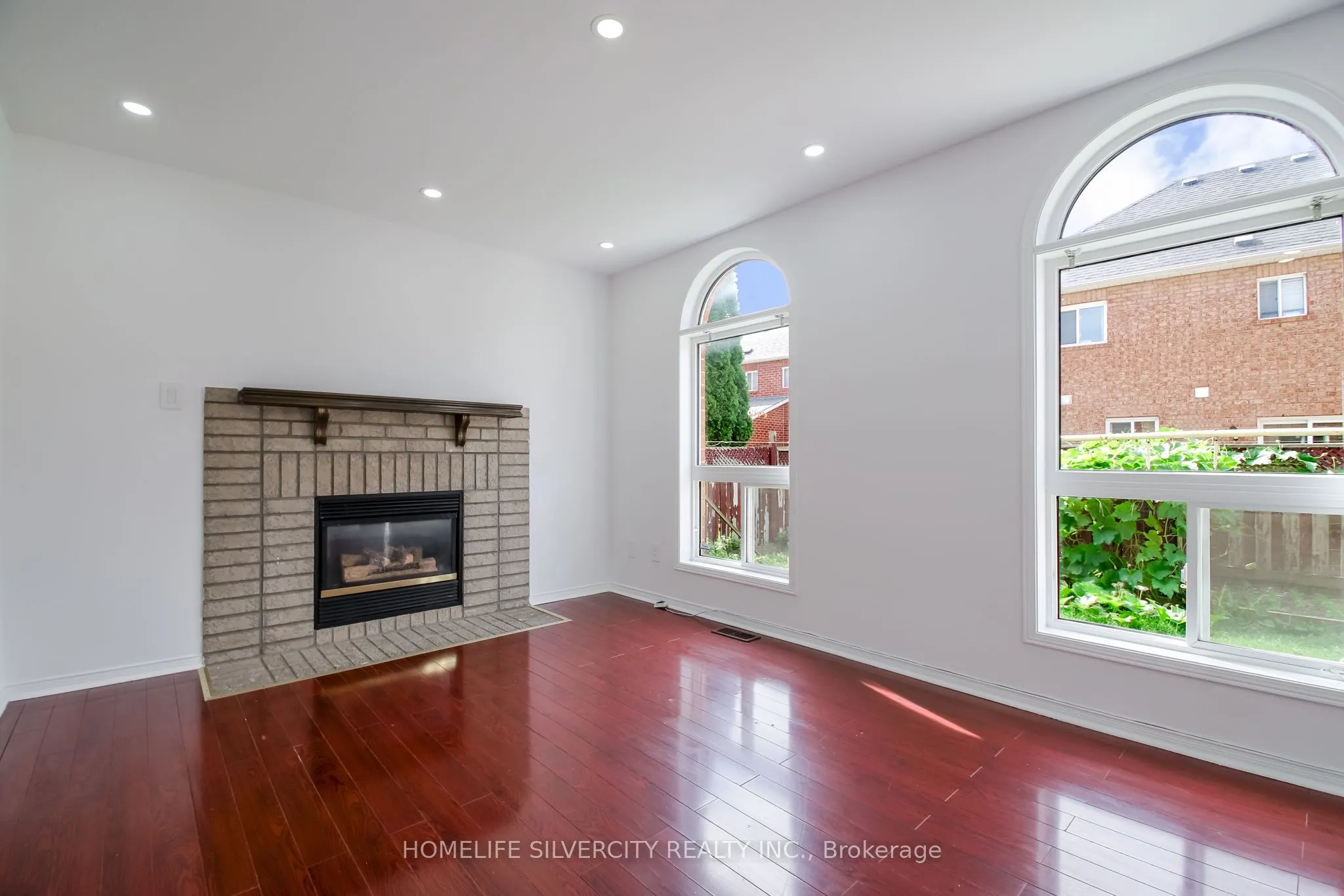 22 Meadow Glade Road