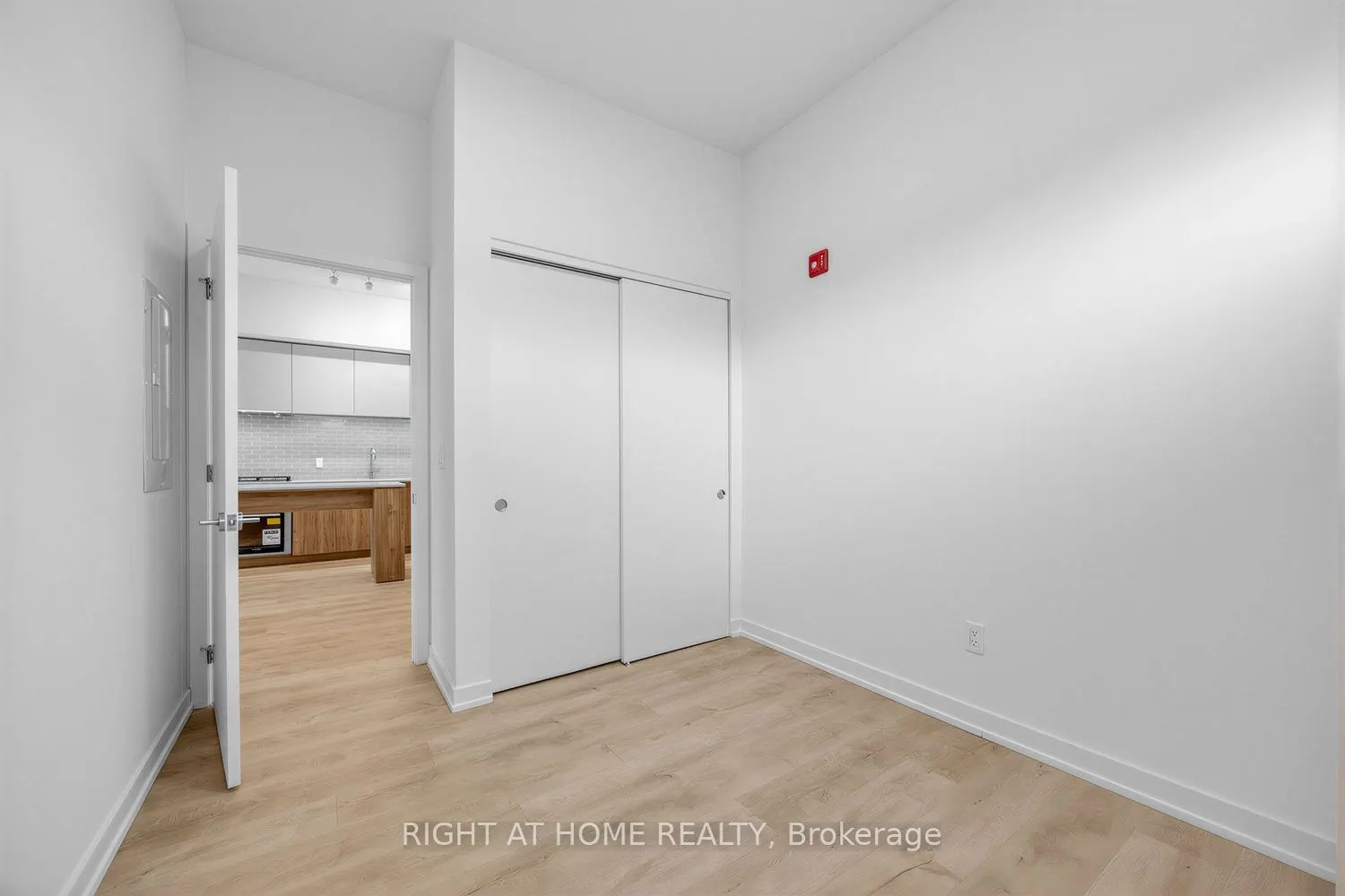 722 Marlee Avenue #207