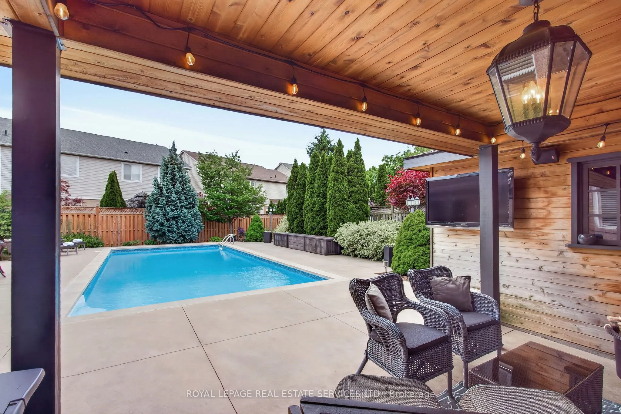 852 Trudeau Drive