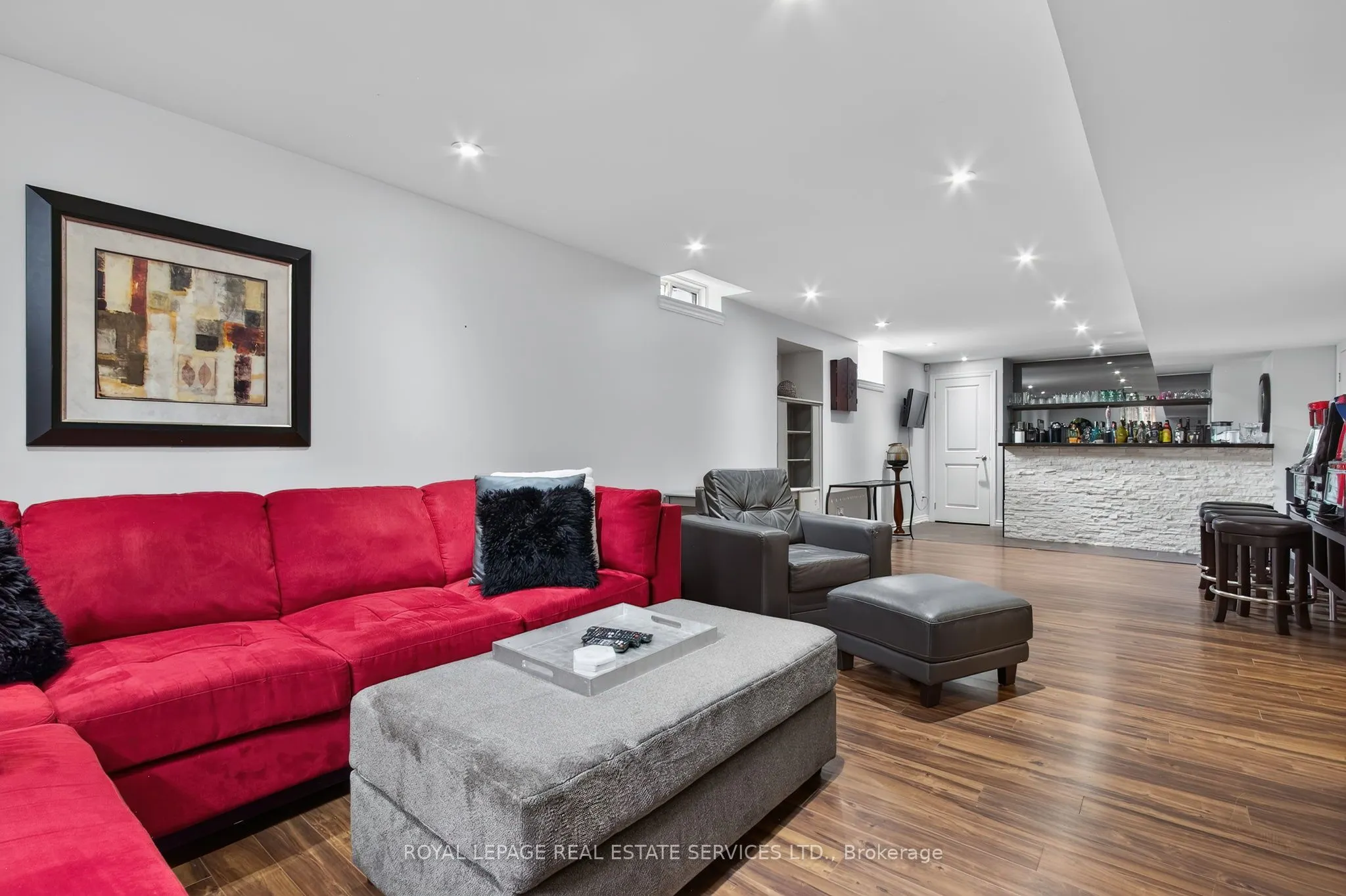 852 Trudeau Drive