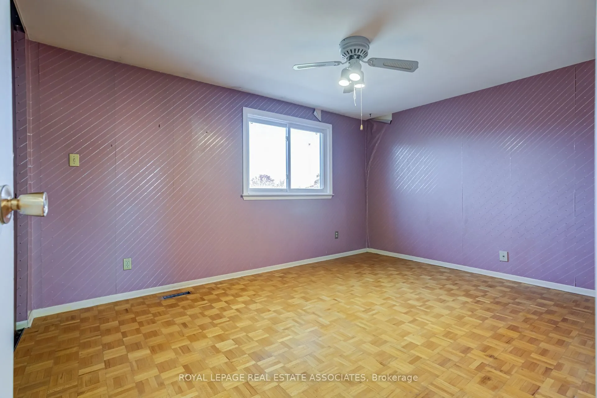 215 Mississauga Valley Boulevard #38